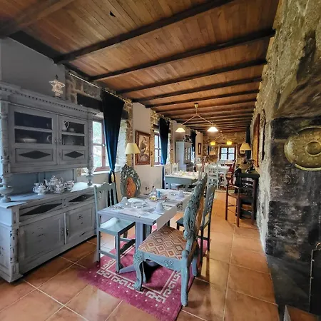 Casa De San Pedro De Cerceda Landhuis