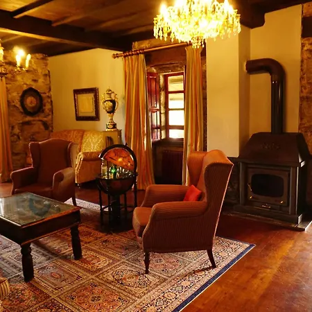 Casa De San Pedro De Cerceda Landhuis