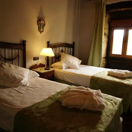Casa De San Pedro De Cerceda Εξοχικό σπίτι Villasante